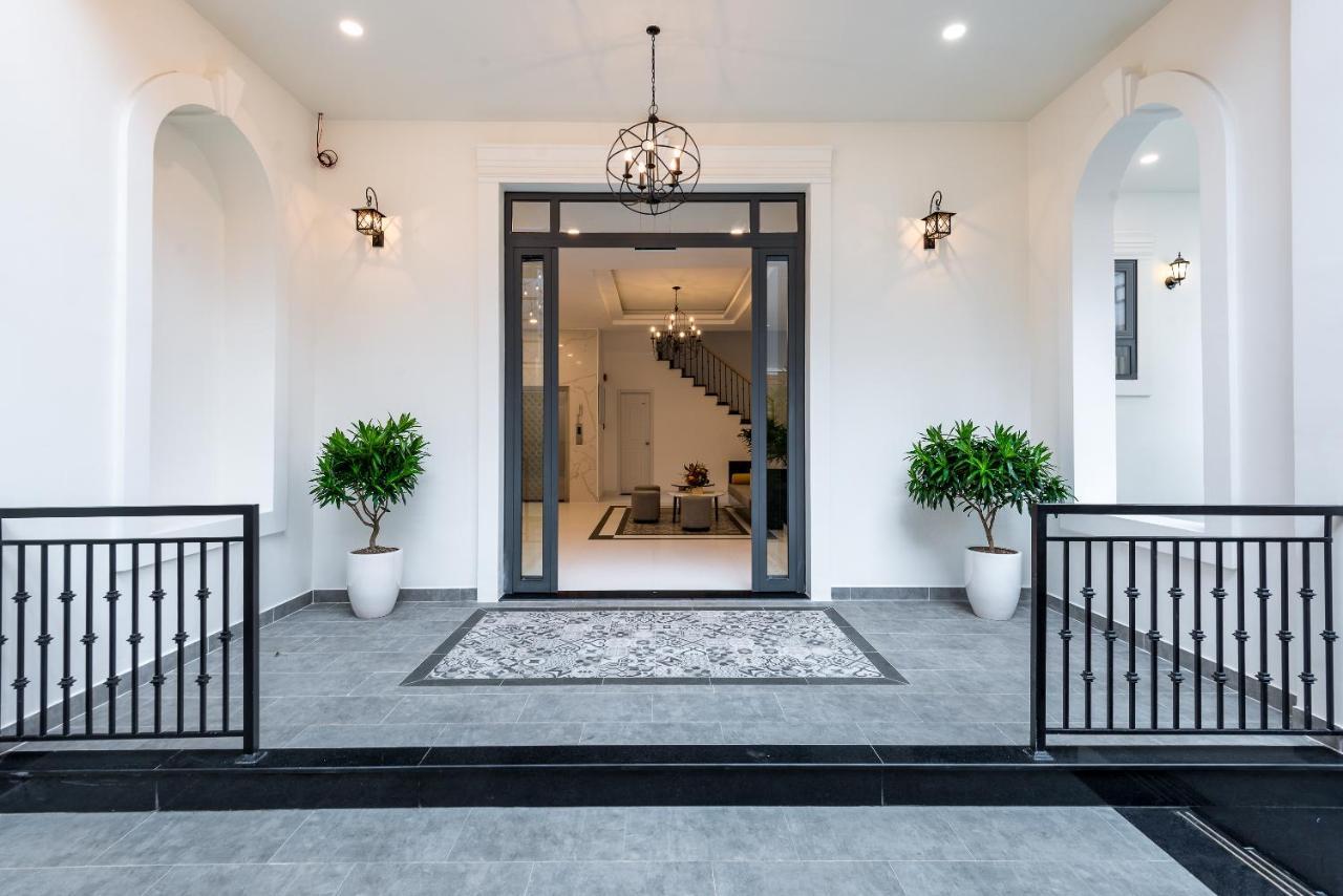 Cozrum Homes The Gallery Residence Хошимин Экстерьер фото