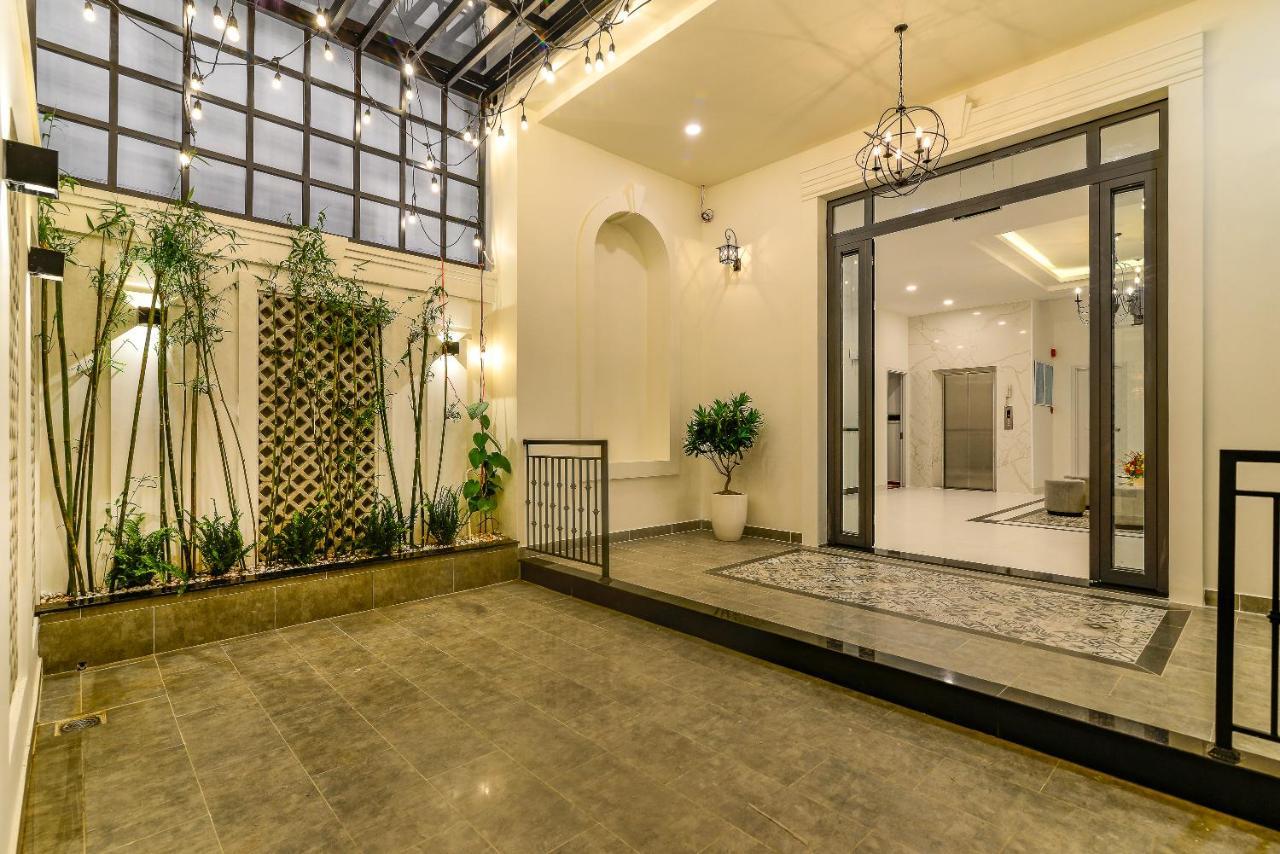 Cozrum Homes The Gallery Residence Хошимин Экстерьер фото
