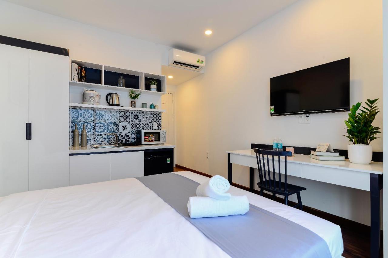 Cozrum Homes The Gallery Residence Хошимин Экстерьер фото